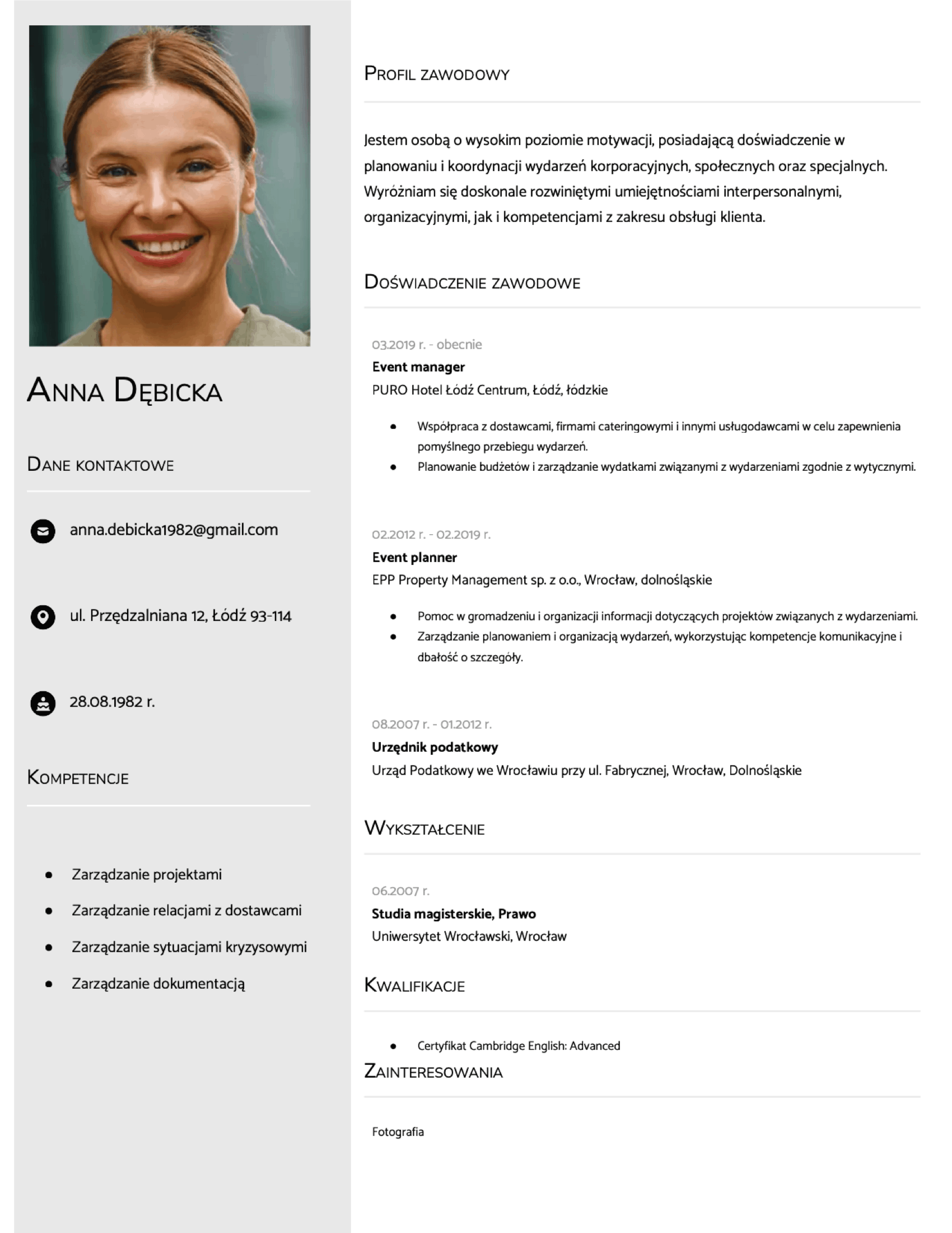 Clean CV template