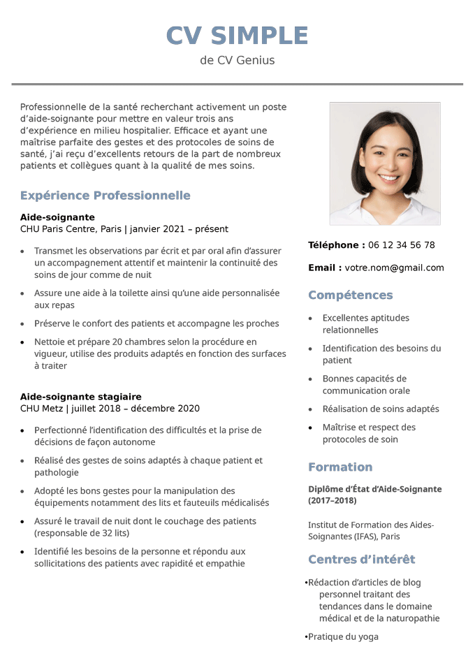 un exemple d'un CV simple Libreoffice avec photo et un en-tête bleu clair pour un emploi