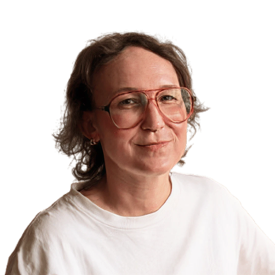 A headshot of Leora Joy Jones.