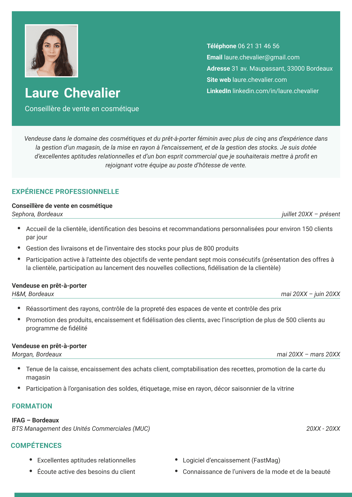 Le modèle de CV « Paris » en vert