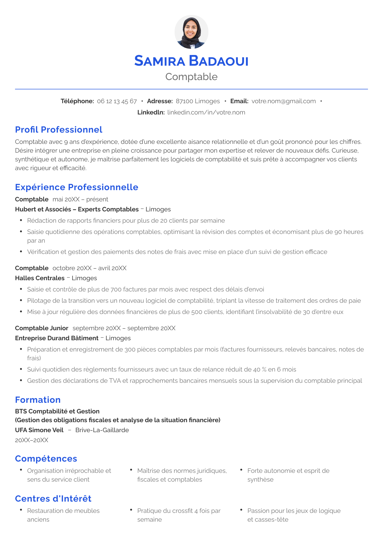 Le modèle de CV Pornic bleu.