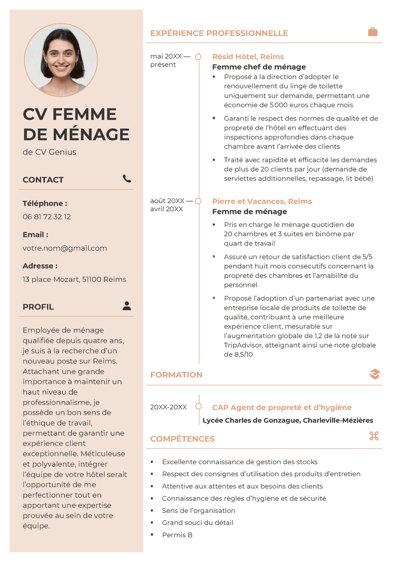 un exemple d'un CV pour femme de ménage à deux colonnes dont l'en-tête de couleur terra cotta inclut une photo professionnelle.