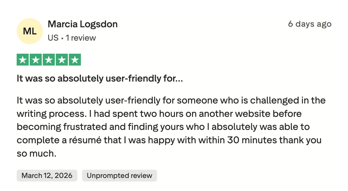 A five-star Trustpilot review of Resume Genius. 