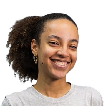 A headshot of Sadé Salam.